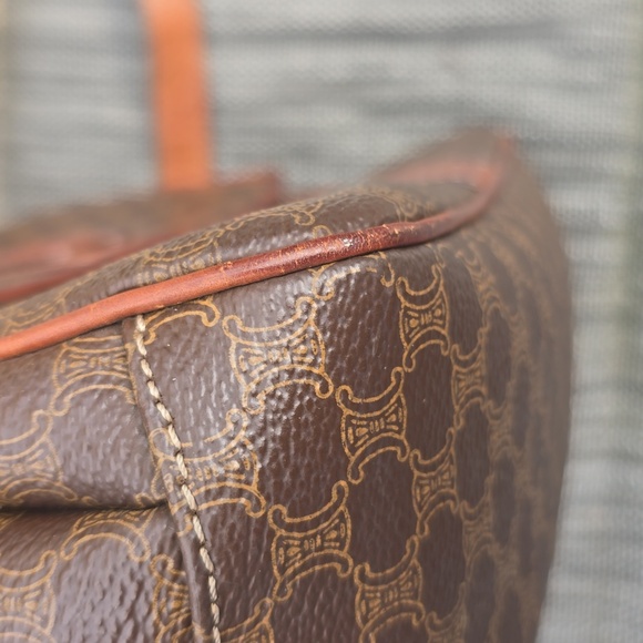 * Excellent Vintage Celine * - Picture 6 of 17